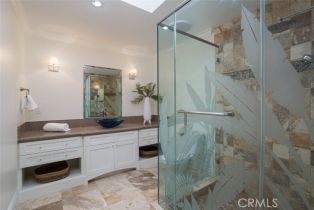 Single Family Residence, 1603 Cliff dr, Newport Beach, CA 92663 - 33