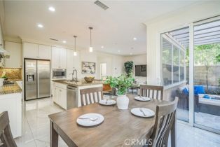 Condominium, 84 Plum Feather, Irvine, CA 92620 - 6