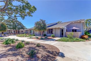 Condominium, 8565 Larkhall cir, Huntington Beach, CA 92646 - 2