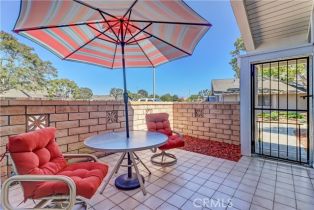 Condominium, 8565 Larkhall cir, Huntington Beach, CA 92646 - 6