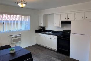 Apartment, 315 8th st, Corona, CA 92879 - 4