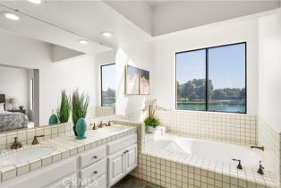 Condominium, 16 Waterway, Irvine, CA 92614 - 32