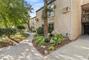 Condominium, 7890 E Spring st, Long Beach, CA 90815 - 2