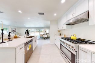 Single Family Residence, 19201 Barrett ln, North Tustin, CA 92705 - 9