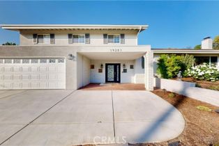 Single Family Residence, 19201 Barrett LN, North Tustin, CA  North Tustin, CA 92705