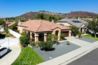 Single Family Residence, 36301 Chittam Wood pl, Murrieta, CA 92562 - 2