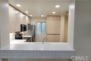 Condominium, 2233 Martin, Irvine, CA 92612 - 9