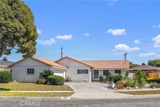 Single Family Residence, 910 Oakdale ave, Fullerton, CA 92831 - 3