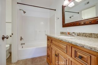 Condominium, 16501 Caballero ln, Huntington Beach, CA 92649 - 11