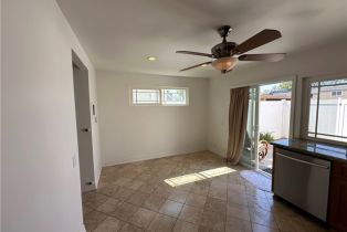 Condominium, 11 Albany, Irvine, CA 92604 - 9