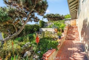 Single Family Residence, 2 Vista Del Sol, Laguna Beach, CA 92651 - 13