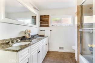 Single Family Residence, 2 Vista Del Sol, Laguna Beach, CA 92651 - 8