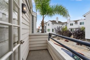 Condominium, 406 Bay ave, Newport Beach, CA 92661 - 20