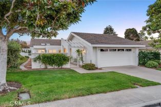 Single Family Residence, 29 Beachcomber DR, Corona Del Mar, CA  Corona Del Mar, CA 92625