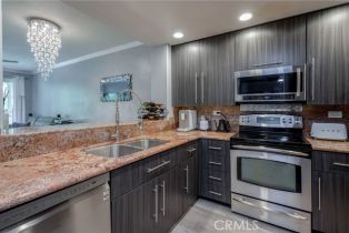 Condominium, 2253 Martin, Irvine, CA 92612 - 2