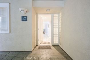 Condominium, 2253 Martin, Irvine, CA 92612 - 3