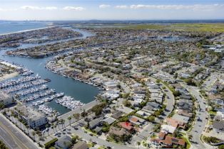 Single Family Residence, 17179 Roundhill st, Huntington Beach, CA 92649 - 7