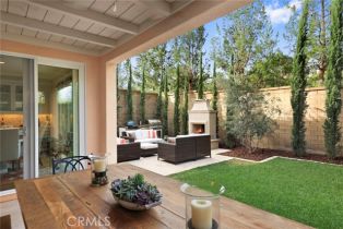 Condominium, 70 Lupari, Irvine, CA 92618 - 19