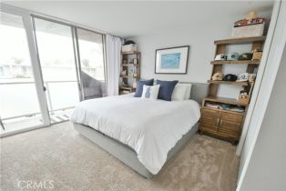 Condominium, 3957 Warner ave, Huntington Beach, CA 92649 - 13