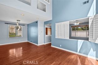 Single Family Residence, 6 Santa Cruz Aisle, Irvine, CA 92606 - 4