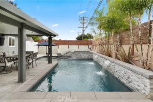 Single Family Residence, 8242 Valencia dr, Huntington Beach, CA 92647 - 24