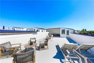 Condominium, 715 Narcissus, Corona Del Mar, CA 92625 - 20