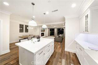 Condominium, 512 Jasmine ave, Corona Del Mar, CA 92625 - 4