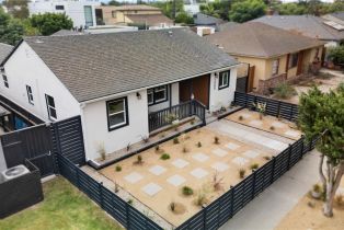 Single Family Residence, 1040 Vernon ave, Venice, CA 90291 - 5