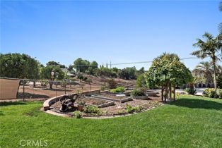 Single Family Residence, 1419 Winter Haven rd, Fallbrook, CA 92028 - 40