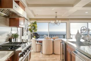 Condominium, 31423 Coast, Laguna Beach, CA 92651 - 9