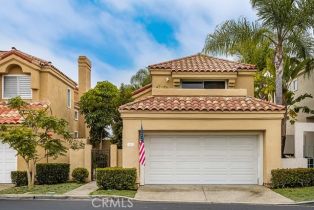 Single Family Residence, 66 Cormorant CIR, Newport Beach, CA  Newport Beach, CA 92660