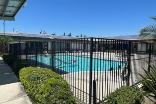 , 132 Granada, Tustin, CA 92780 - 32