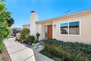 Condominium, 1881 Mitchell ave, Tustin, CA 92780 - 2