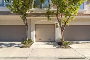 Condominium, 8021 Brightstar pl, Anaheim Hills, CA 92808 - 4