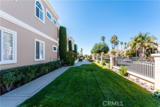 Single Family Residence, 25166 Rockridge rd, Laguna Hills, CA 92653 - 10