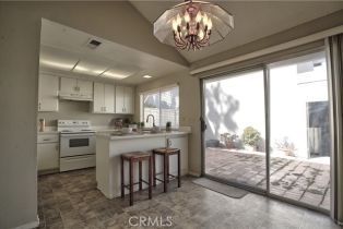 Condominium, 4 Silverwood, Irvine, CA 92604 - 4