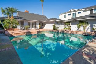 Single Family Residence, 2229 Alta Vista dr, Newport Beach, CA 92660 - 4