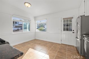 Single Family Residence, 407 Detroit ave, Huntington Beach, CA 92648 - 10