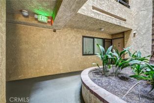 Condominium, 1237 6th st, Long Beach, CA 90802 - 2