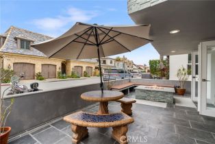 , 1317 Bay ave, Newport Beach, CA 92661 - 33