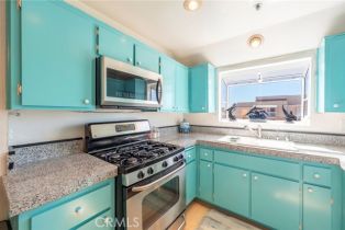 Condominium, 409 Utica ave, Huntington Beach, CA 92648 - 10