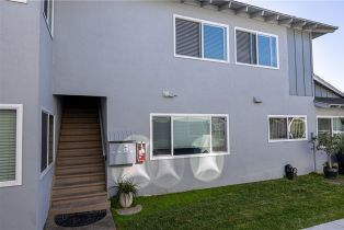 Residential Income, 418 13th, Huntington Beach, CA 92648 - 6