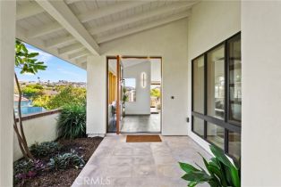 Single Family Residence, 11 Skysail dr, Corona Del Mar, CA 92625 - 2