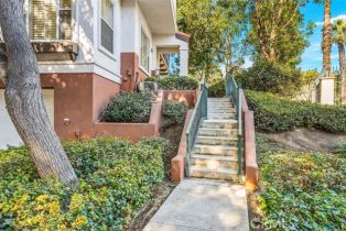 Condominium, 12679 Nicklaus ln, Tustin, CA 92782 - 2