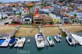 Single Family Residence, 209 Bay Front, Newport Beach, CA 92662 - 4