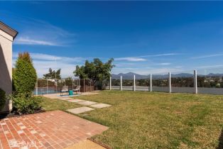 Single Family Residence, 26102 Spur Branch ln, Laguna Hills, CA 92653 - 40