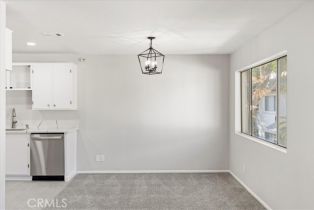 Condominium, 18619 Collins st, Tarzana, CA 91356 - 9