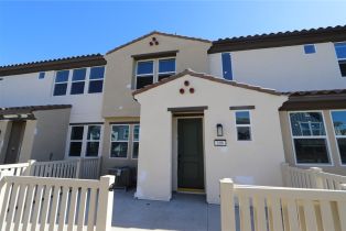 Condominium, 3972 Lavine WAY, Corona, CA  Corona, CA 92883