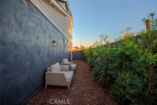 Single Family Residence, 16751 Cooper ln, Huntington Beach, CA 92647 - 43