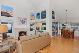 Single Family Residence, 18 Cordoba, Irvine, CA 92614 - 5